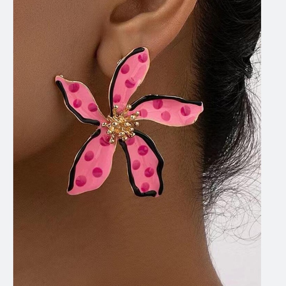 ✨3for$38 New Zara Enamel Floral Earrings ~ Floreat Statement Earrings - Picture 12 of 16